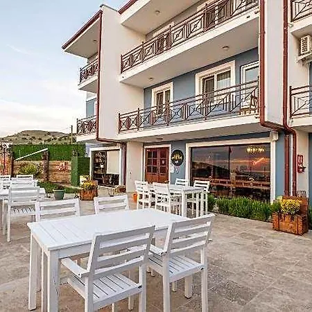 Sahika Hotel 3*
